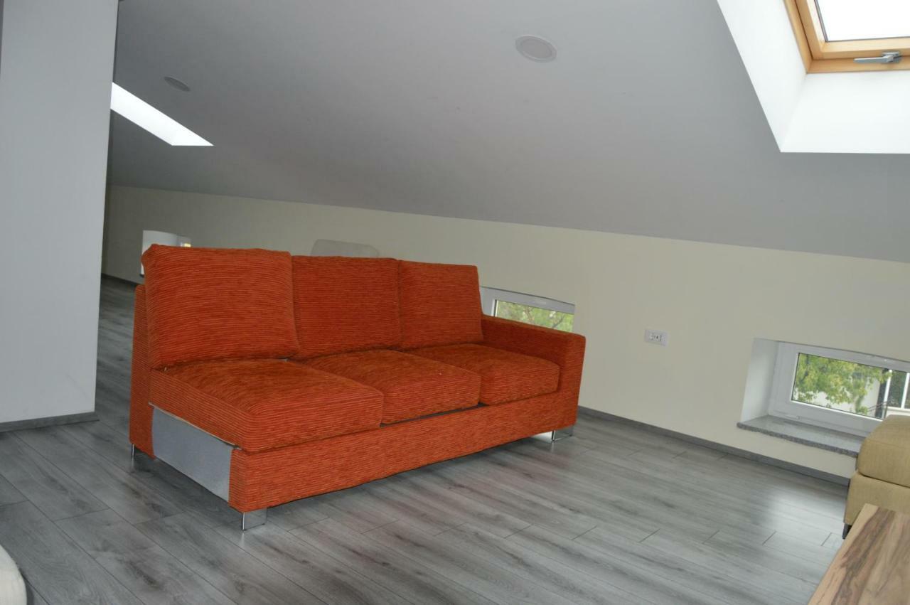 Apartment Kancler Нова-Горица Экстерьер фото